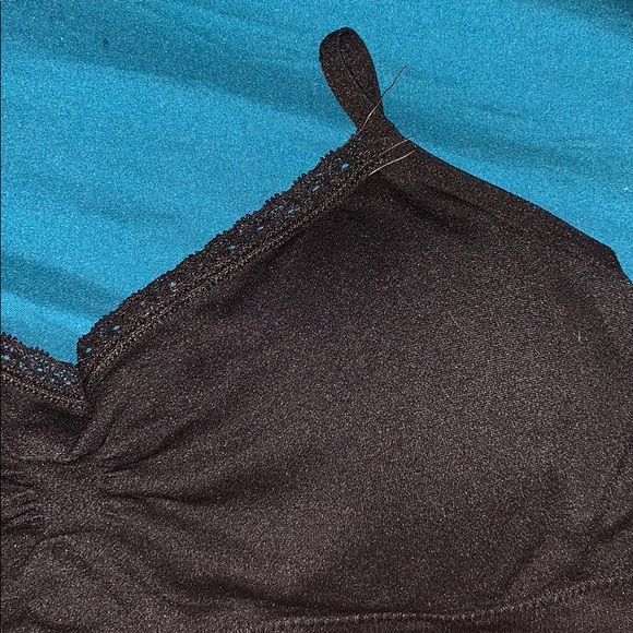 Black bra - Picture 2 of 3